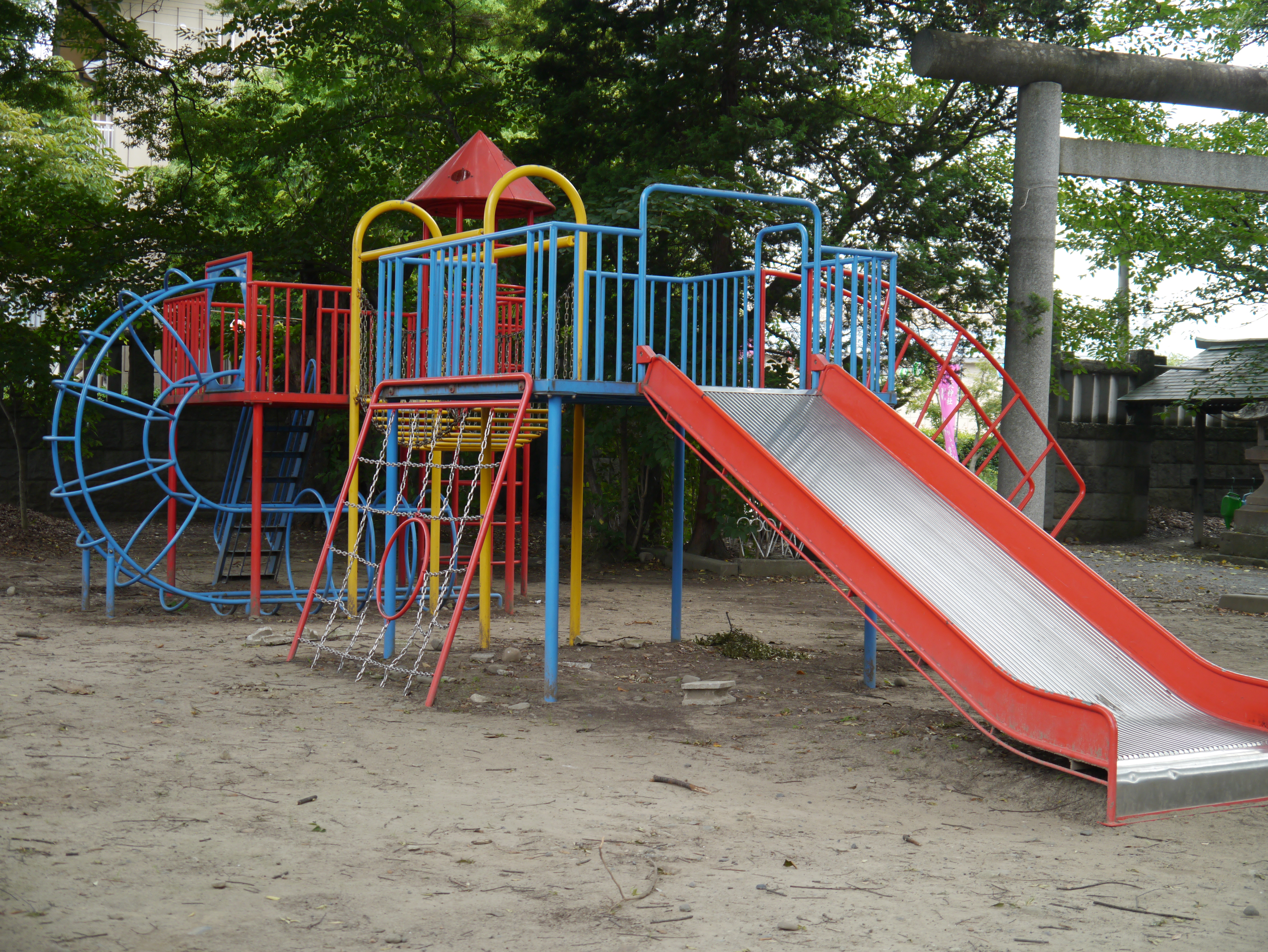 <b>フォトスタイル：ナチュラル / DMC-G3 / LUMIX G VARIO 14-42mm F3.5-5.6 ASPH. MEGA O.I.S. / 約8.9MB / 4,592×3,448 / 1/30秒 / F4.6 / 0EV / ISO160 / WB:オート / 25mm</b>