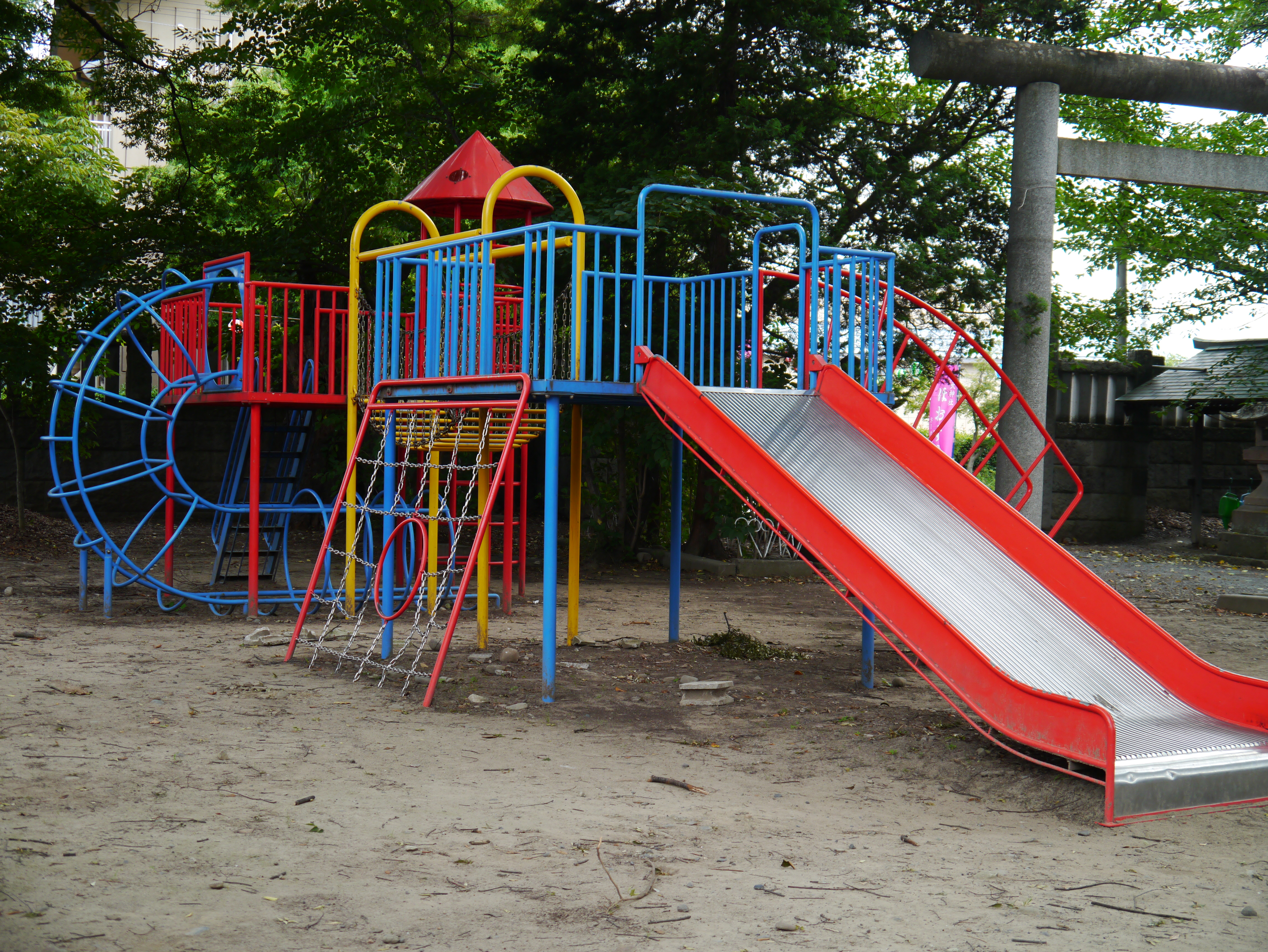 <b>フォトスタイル：風景 / DMC-G3 / LUMIX G VARIO 14-42mm F3.5-5.6 ASPH. MEGA O.I.S. / 約8.2MB / 4,592×3,448 / 1/30秒 / F4.6 / 0EV / ISO160 / WB:オート / 25mm</b>