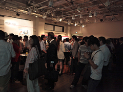 <b>多くの来場者が詰めかけた</b>