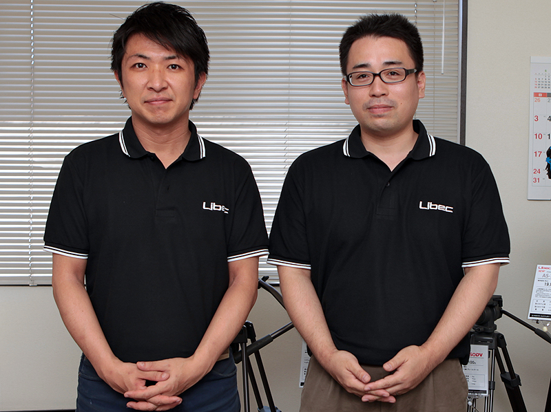 <b>平和精機工業 営業部統括部長の山口玲哉氏（左）と同営業部主任の櫻井貴司氏（右）</b>