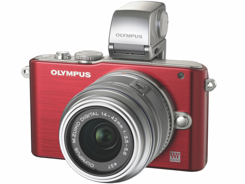 <b>同じく2011年秋に発売予定のOLYMPUS PEN Lite E-PL3に装着したところ</b>