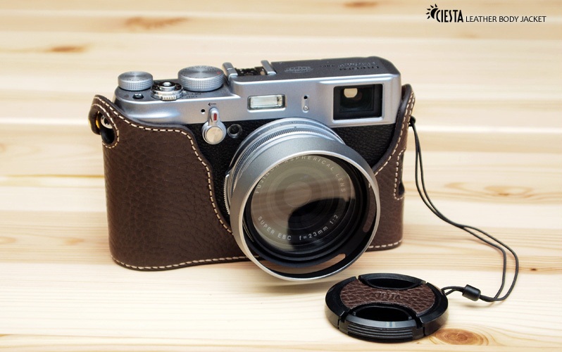 <b>ダークブラウンの装着例</b>