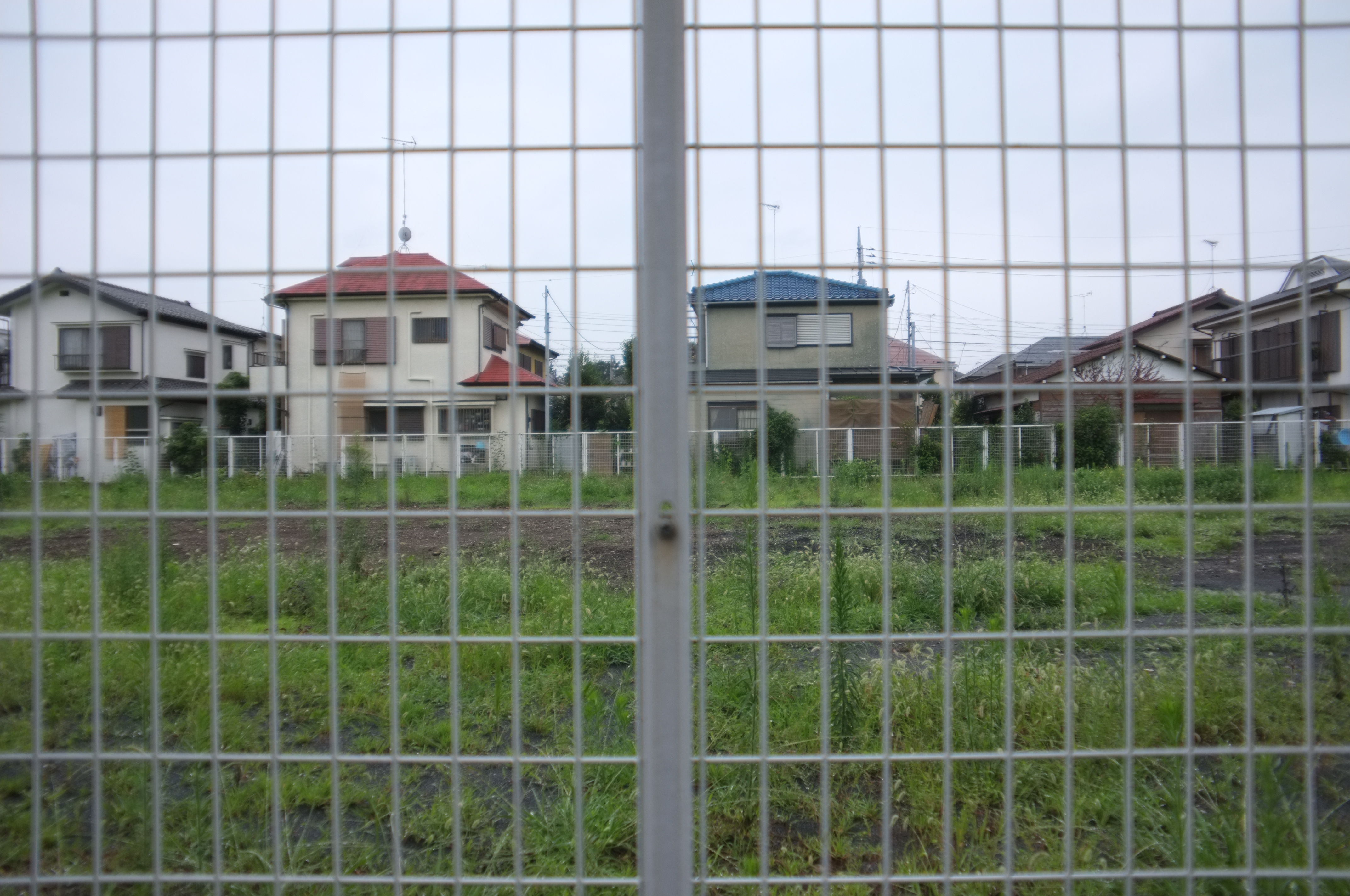 <b>F2 / FinePix X100 / 約3.9MB / 4,288×2,848 / 1/1,000sec / F2 / 0EV / ISO200/ 絞り優先AE / WB:オート / 23mm</b>