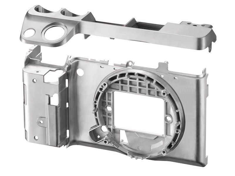 <b>外装はマグネシウム合金</b>