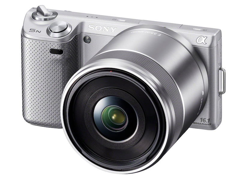 <b>NEX-5N（シルバー）+E 30mm F3.5 Macro</b>