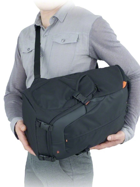 <b>スリングタイプとしても使用可能</b>