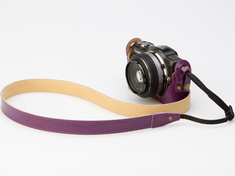 <b>DMC-GF3用（クロコ調パープル）</b>