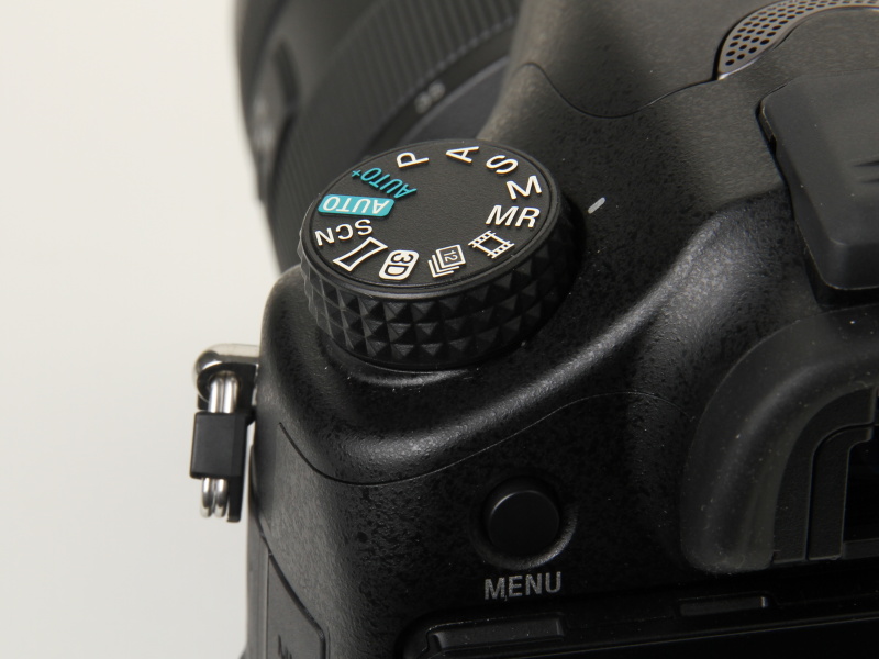 <b>モードダイヤル</b>