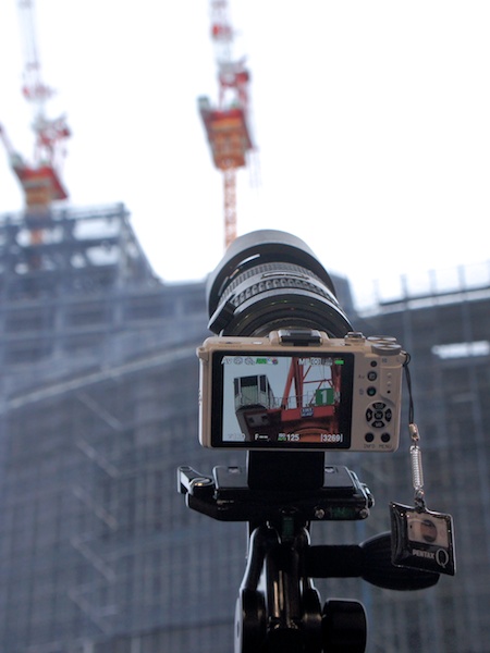 <b>DA★ 60-250mm F4 ED [IF] SDMで遠景の一部を狙う。これでもズームの中間付近だ</b>