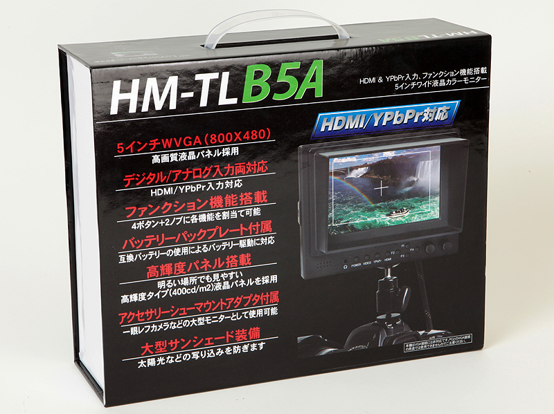 <b>パッケージがハンドル付きのキャリングバックになっている。フタがマグネットで留まるようになっており、保管にも便利だ</b>