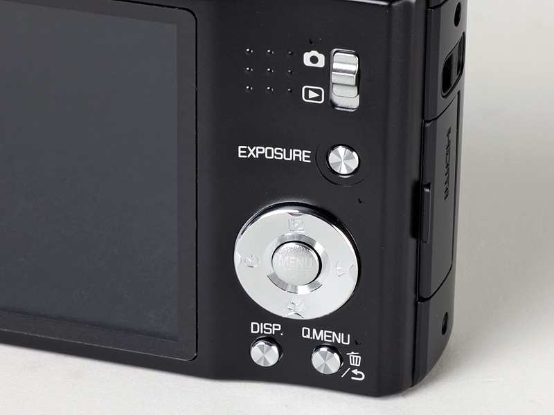 <b>背面のボタン</b>