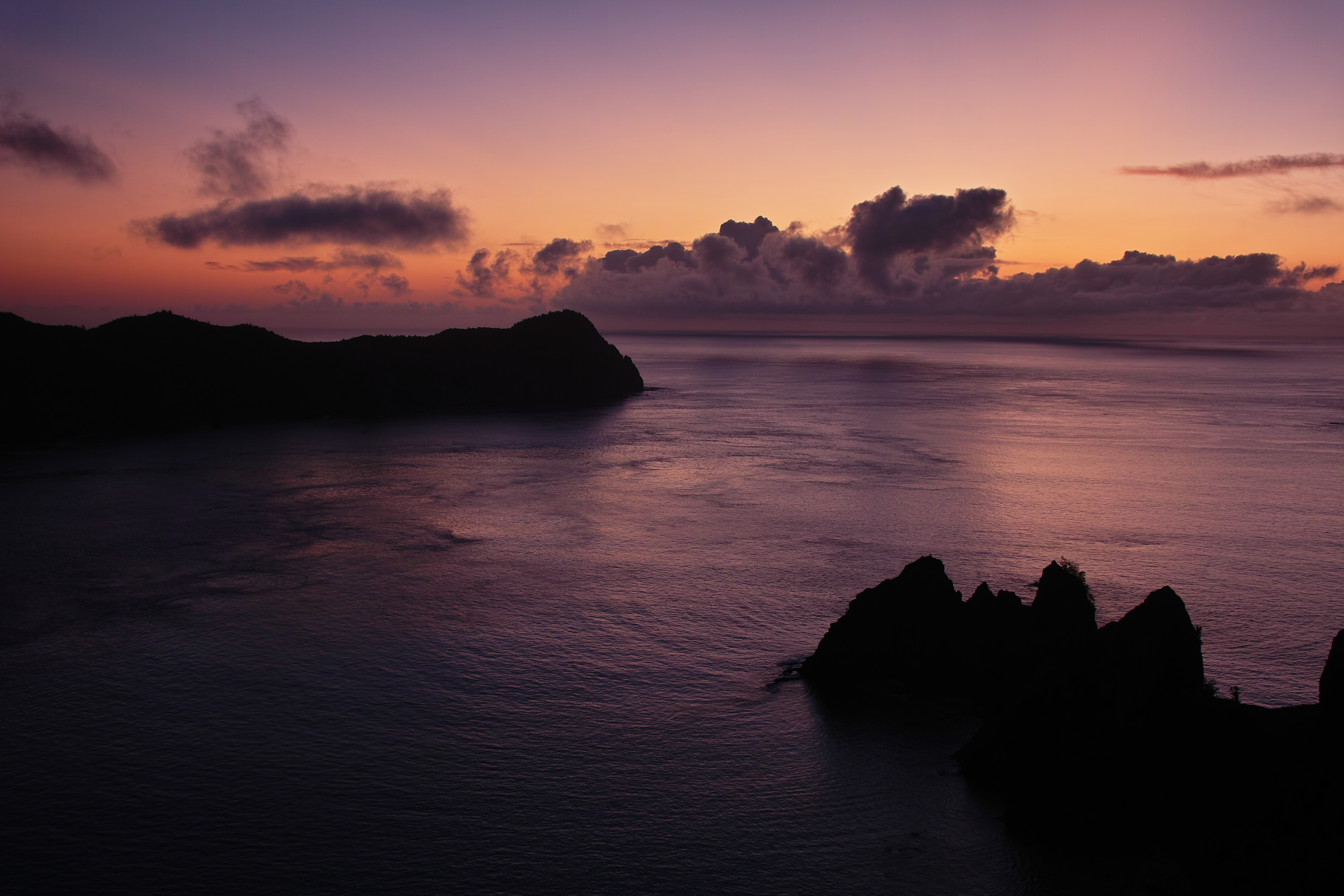 <b>SD1 / 17-50mm F2.8 EX DC OS HSM / 約6.8MB / 4,704×3,136 / 1/3秒 / F8 / -2EV / ISO100 / 絞り優先AE / WB:晴れ / 21mm</b>