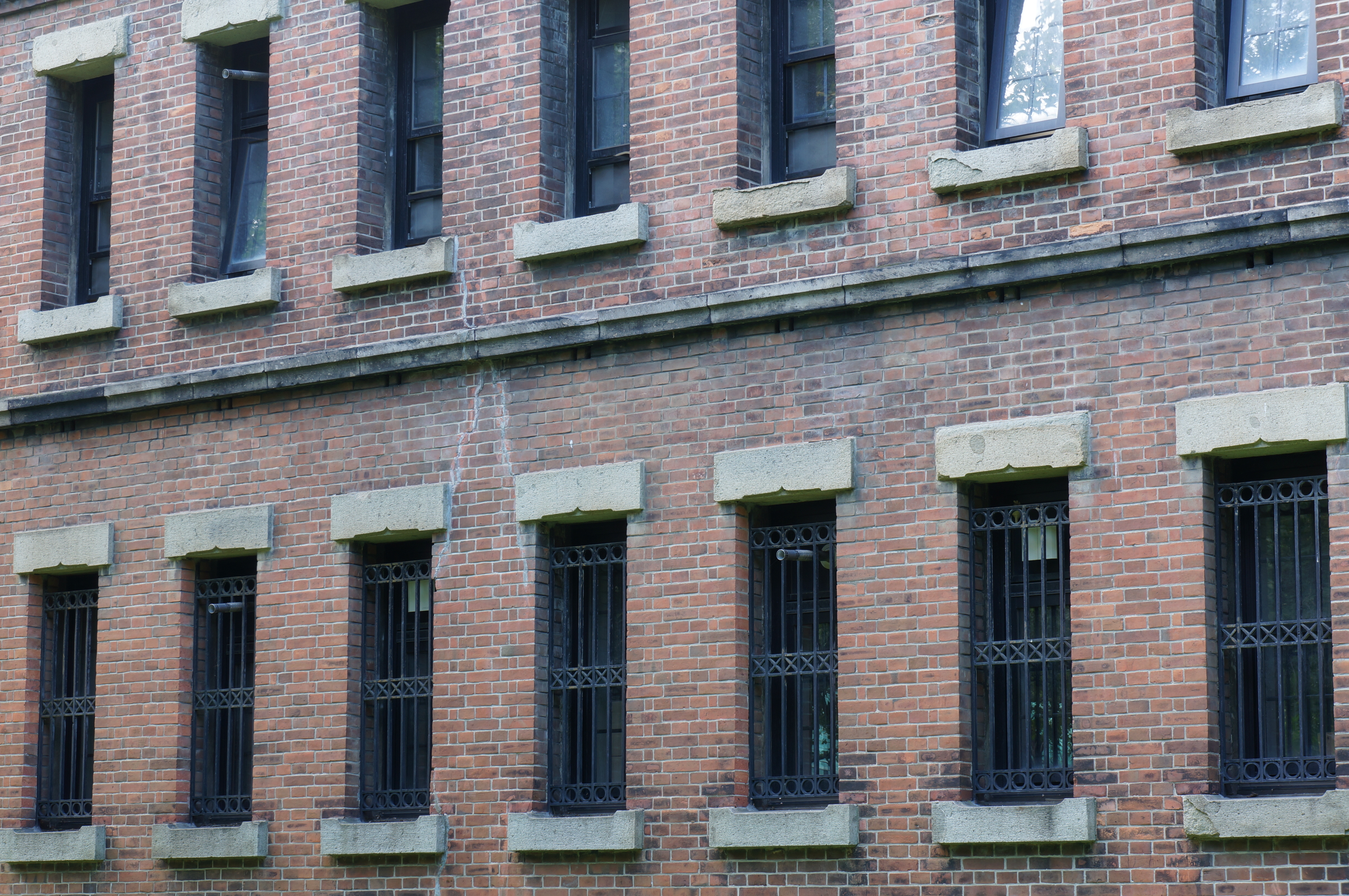 <b>ISO100 / 高感度ノイズリダクション:標準 / NEX-5N / E 18-55mm F3.5-5.6 OSS / 4,912×3,264 / 絞り優先AE / 1/5秒 / F11 / 0.3EV / WB:太陽光 / 55mm</b>