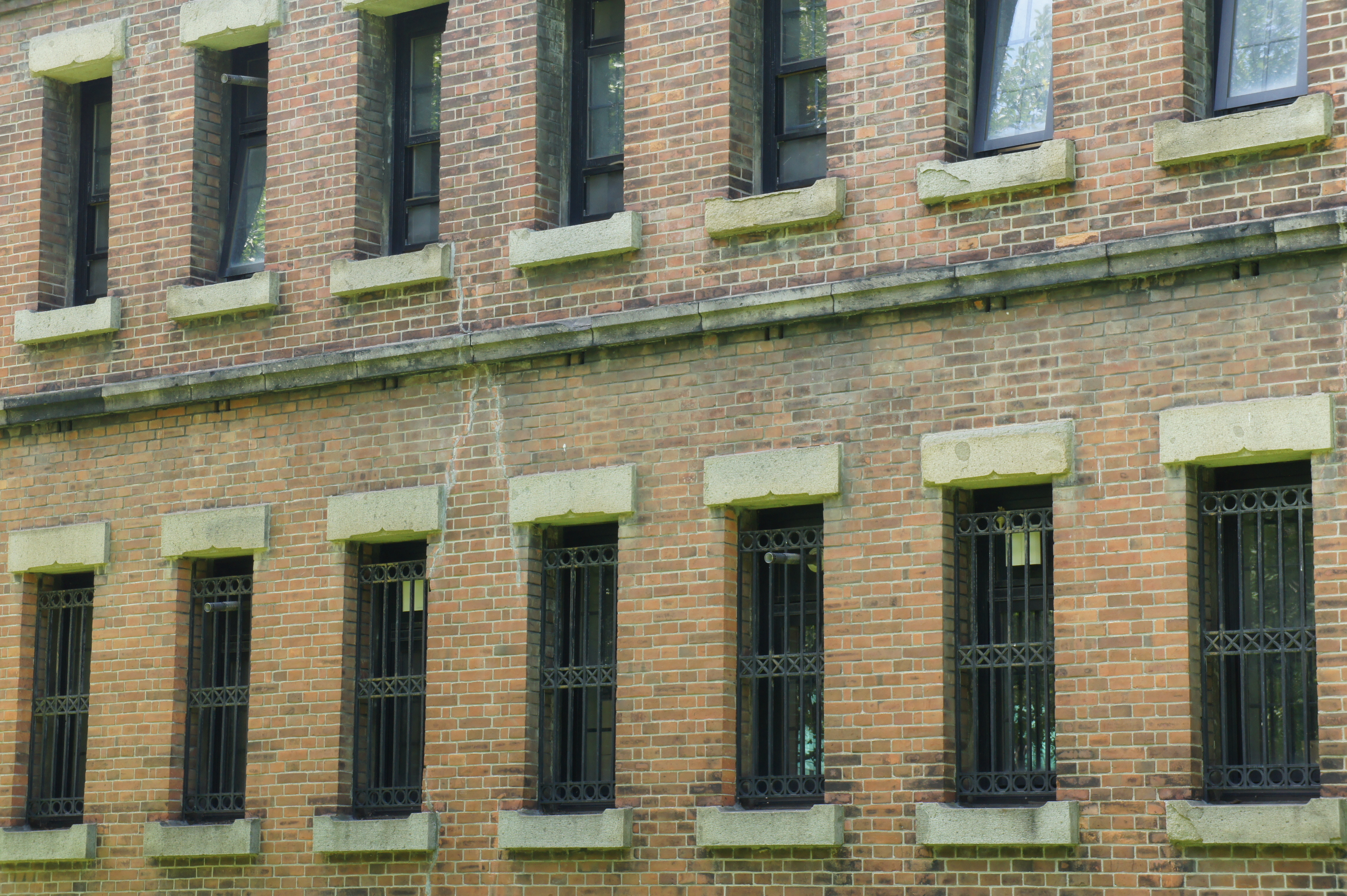 <b>（参考）ISO400 / 高感度ノイズリダクション:弱 / NEX-5 / E 18-55mm F3.5-5.6 OSS / 4,592×3,056 / 絞り優先AE / 1/30秒 / F11 / -0.3EV / WB:太陽光 / 55mm</b>