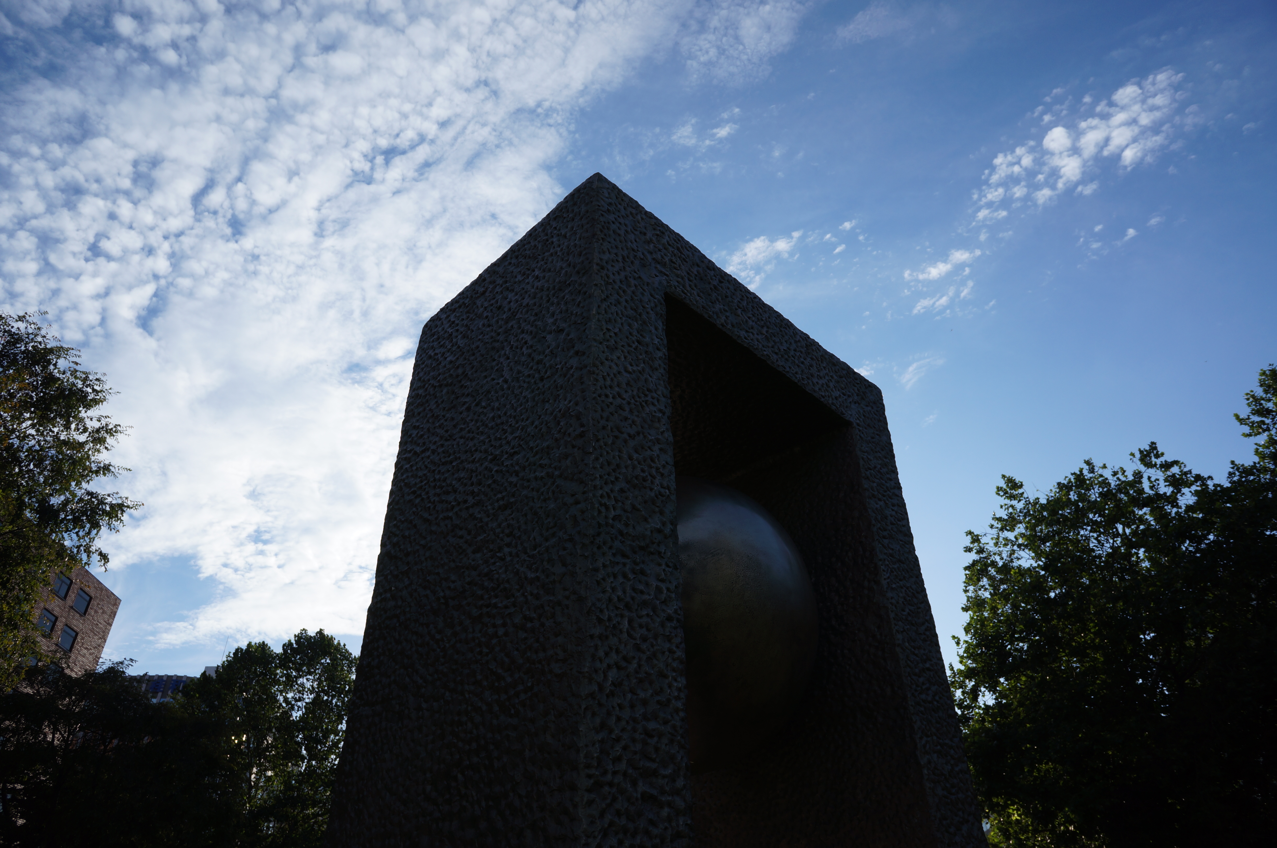 <b>通常撮影 / NEX-5N / E 16mm F2.8 / 4,912×3,264 / 絞り優先AE / 1/320秒 / F8 / 0EV / ISO100 / WB:太陽光 / 16mm</b>