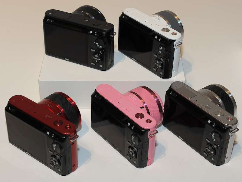 <b>全5色を用意する</b>