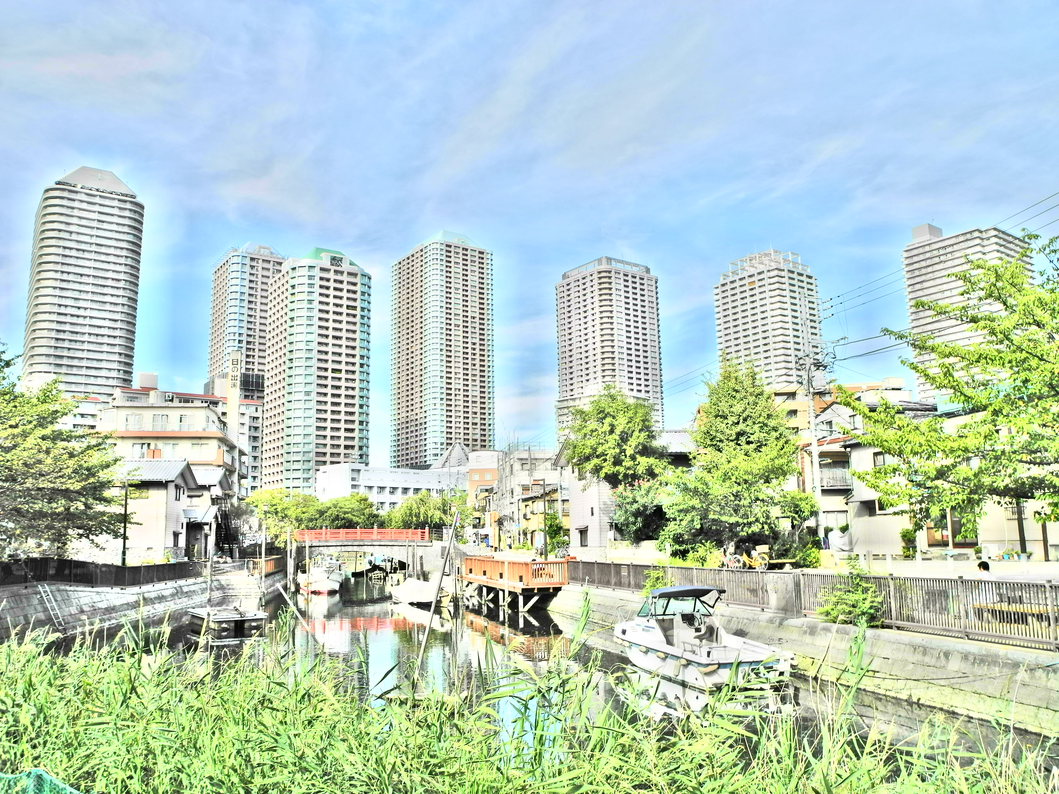 <b>スペシャルエフェクト:絵画調 / COOLPIX P7100 / 約2.3MB / 3,648×2,736 / 1/800秒 / F3.5 / 0.0EV / ISO100 / WB:オート / 6mm</b>