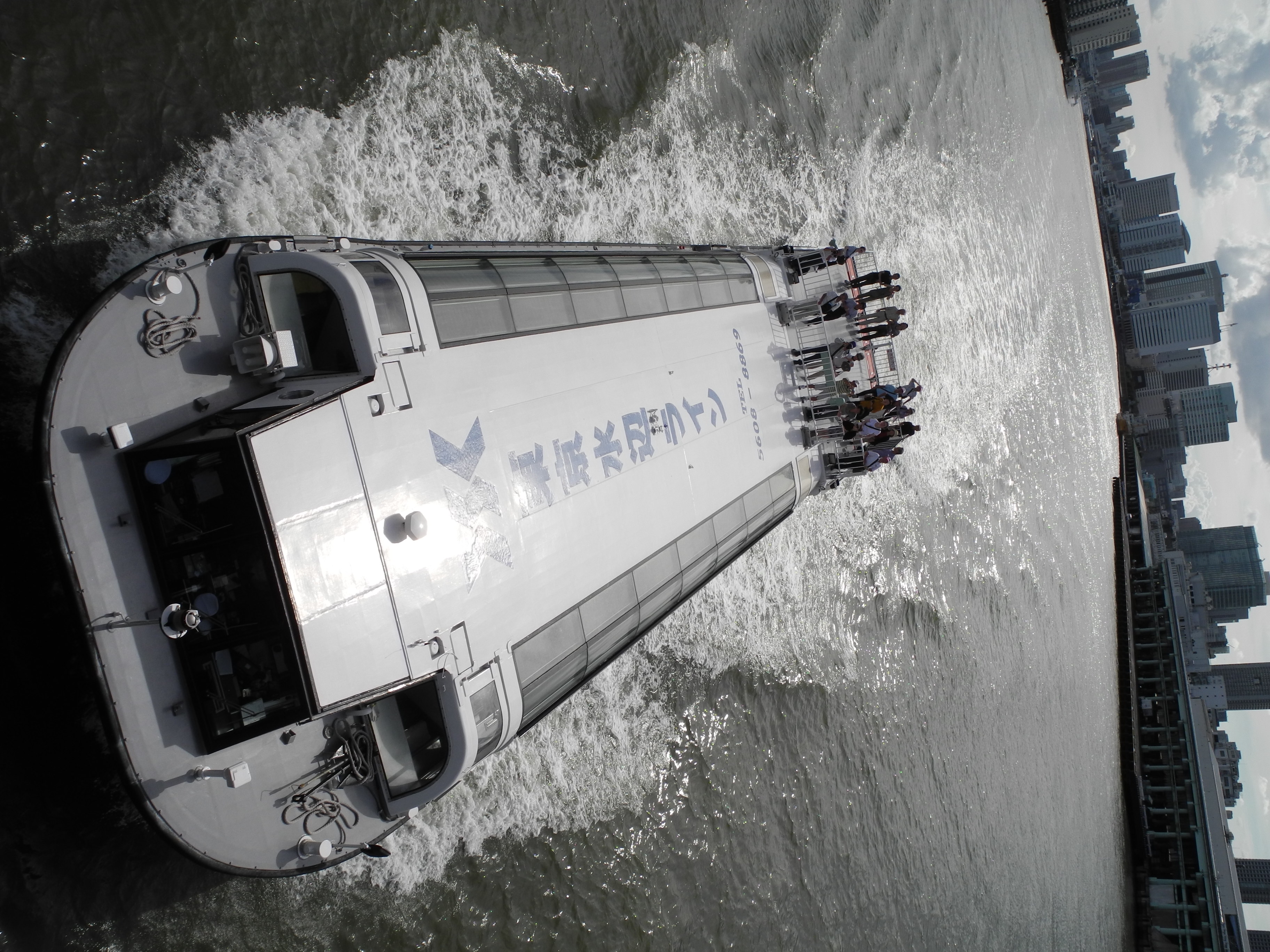 <b>COOLPIX P7100 / 約2.1MB / 2,736×3,648 / 1/1,250秒 / F5 / -0.3EV / ISO100 / WB:オート / 6mm</b>