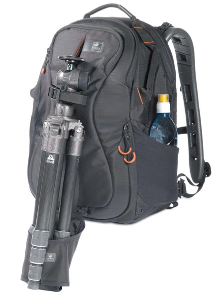 <b>三脚ホルダーを装備する</b>