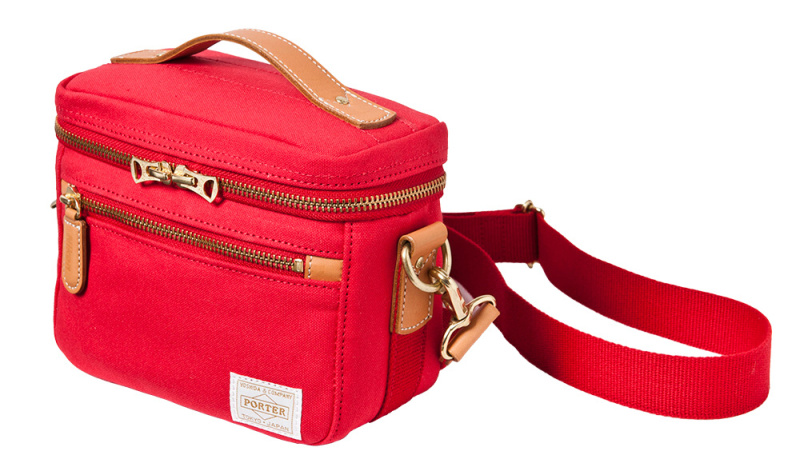 <b>Nikon×PORTER スクエアショルダー ミニ（キャンバス）レッド</b>
