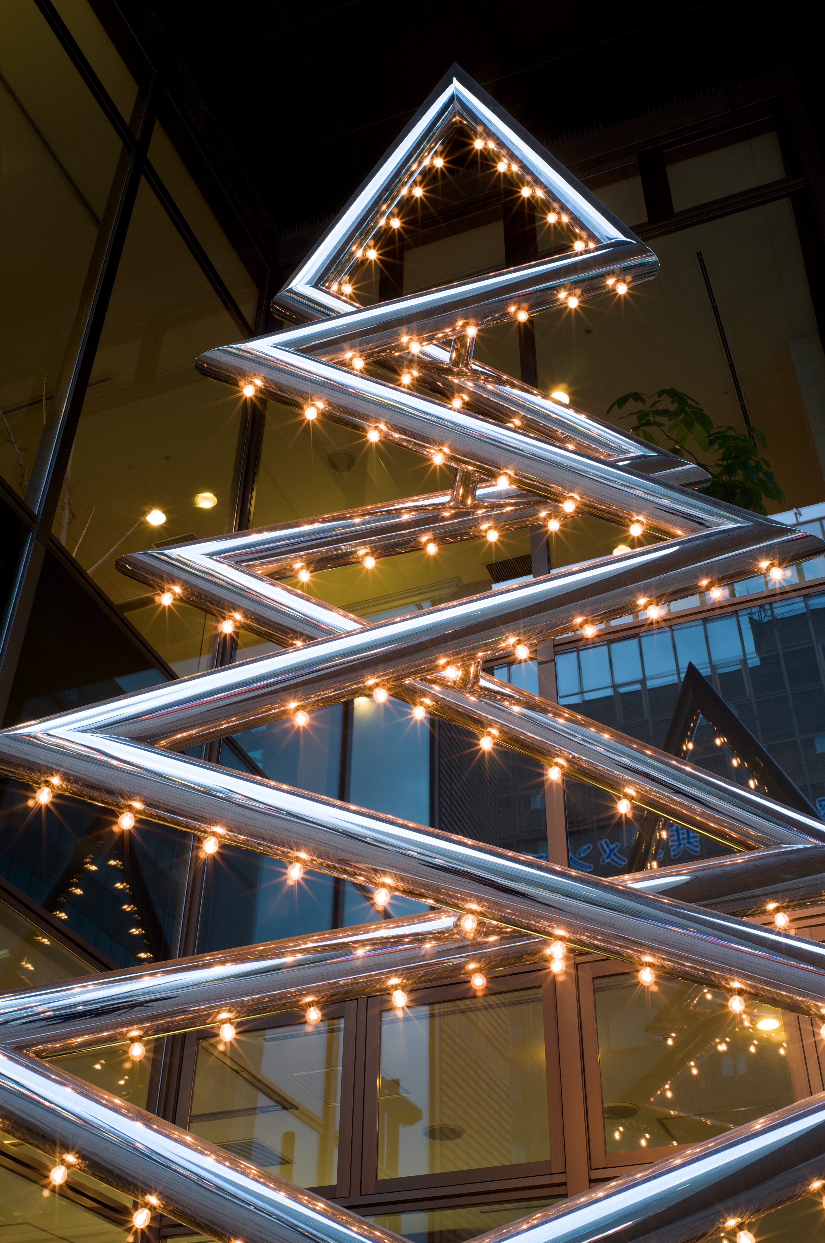 <b>GXR MOUNT A12 / Biogon T* 2.8/25 ZM / 約3.7MB / 2,846×4,288 / 1/2秒 / F8 / 0.0EV / ISO200 / WB:オート / 25mm</b>