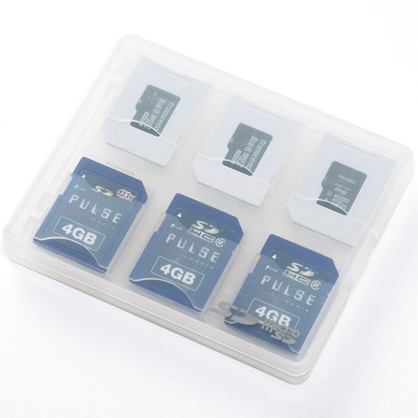 <b>SDカードケース（12枚収納・microSD収納トレー付）200-FC002</b>