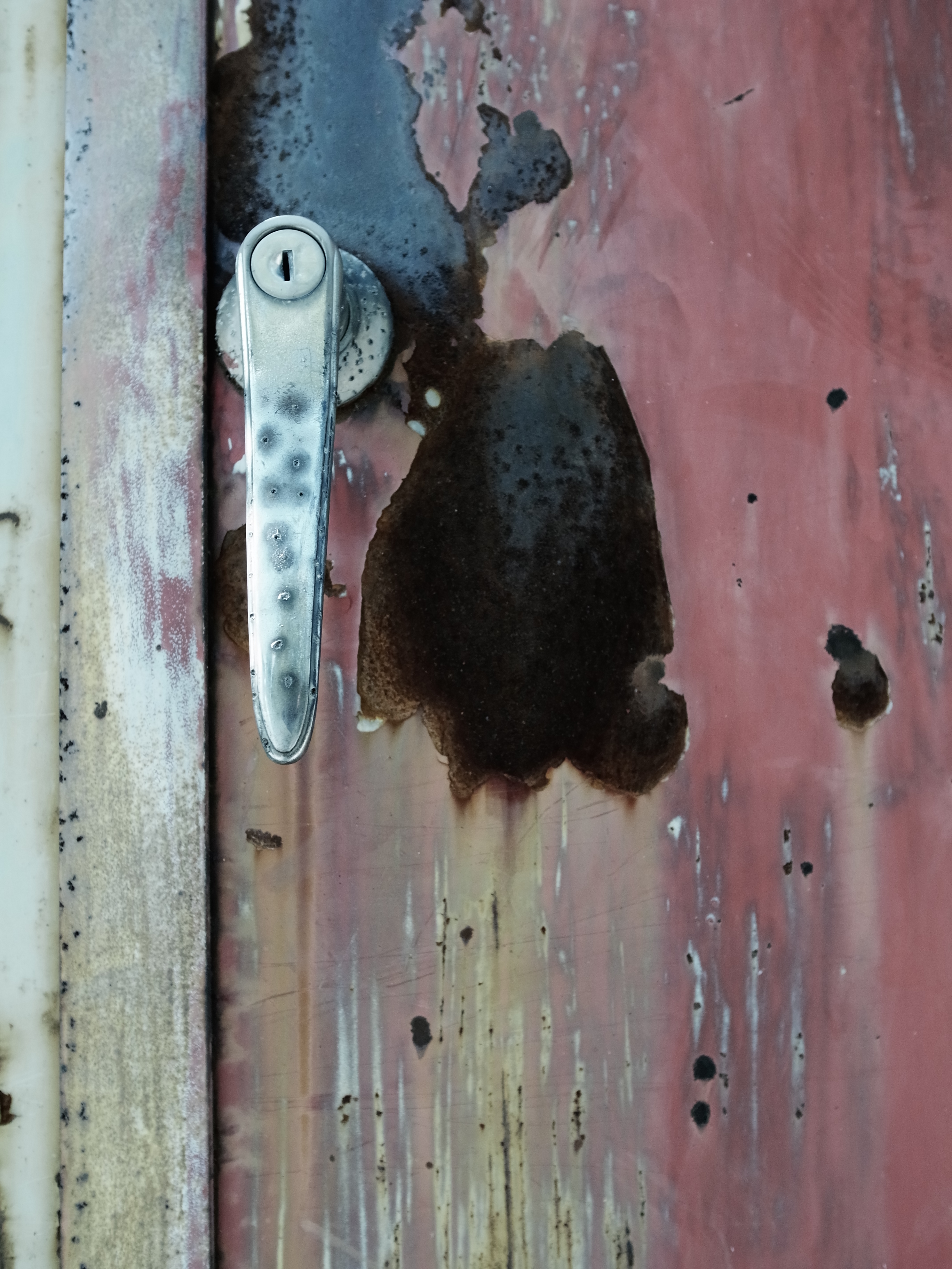 <b>ブリーチバイパスGR DIGITAL IV / 3,648×2,736 / 1/230秒 / F2.8 / -0.7EV / ISO80 / WB:オート</b>