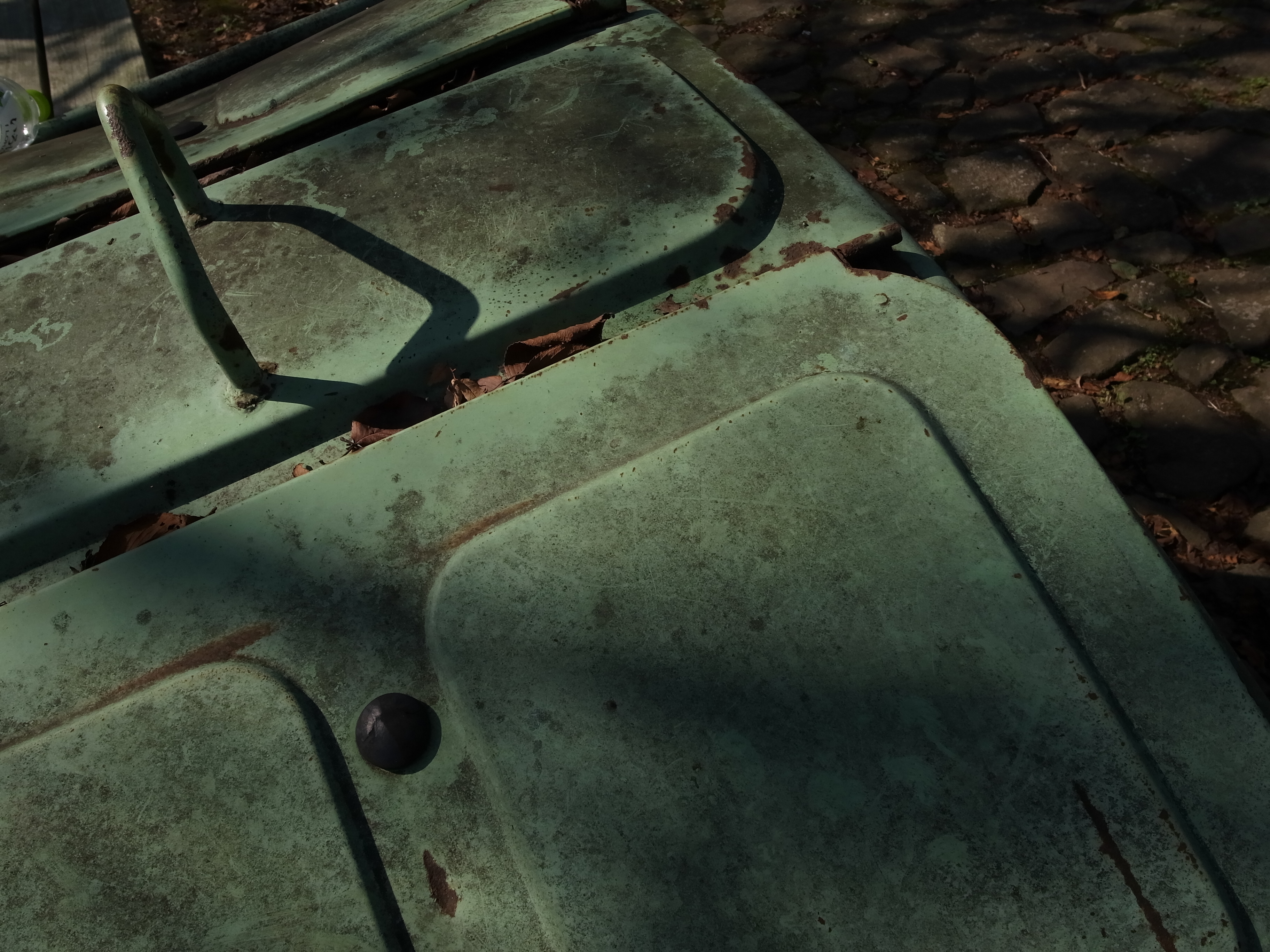 <b>GR DIGITAL IV / 3,648×2,736 / 1/570秒 / F5.6 / -1.3EV / ISO80 / WB:オート</b>