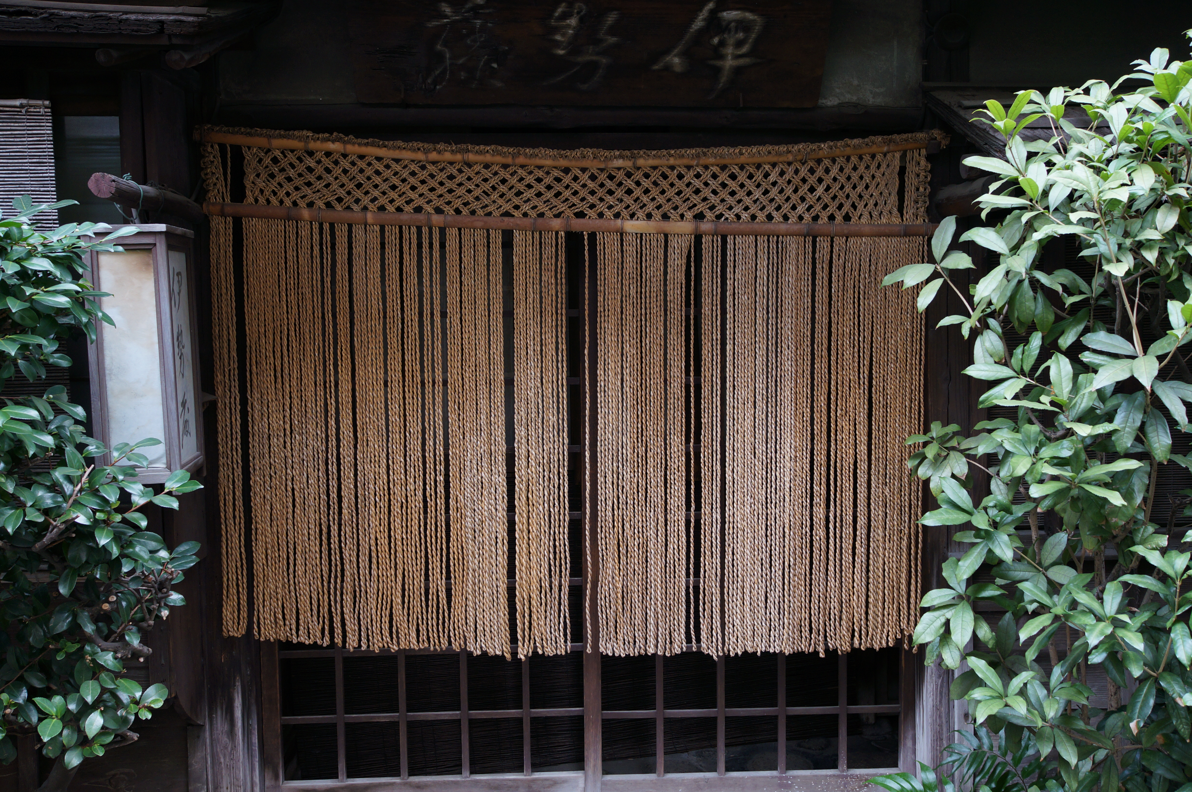 <b>NEX-5N / Sonnar T* E 24mm F1.8 ZA / 約7.8MB / 4,912×3,264 / 1/60秒 / F4 / -0.7EV / ISO320 / WB:オート</b>