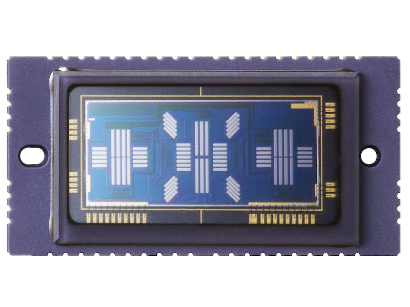 <b>新開発のAFセンサー</b>