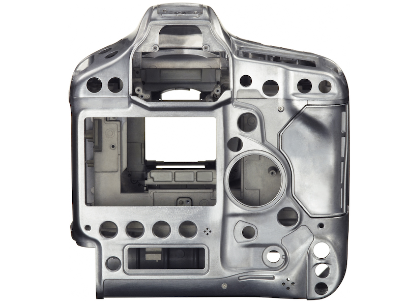 <b>ボディはマグネシウム合金製</b>