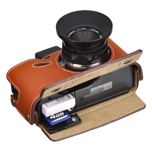 <b>GXR MOUNT A12用本革ボディースーツ（キャメル）DBS-GXRMA12CM</b>