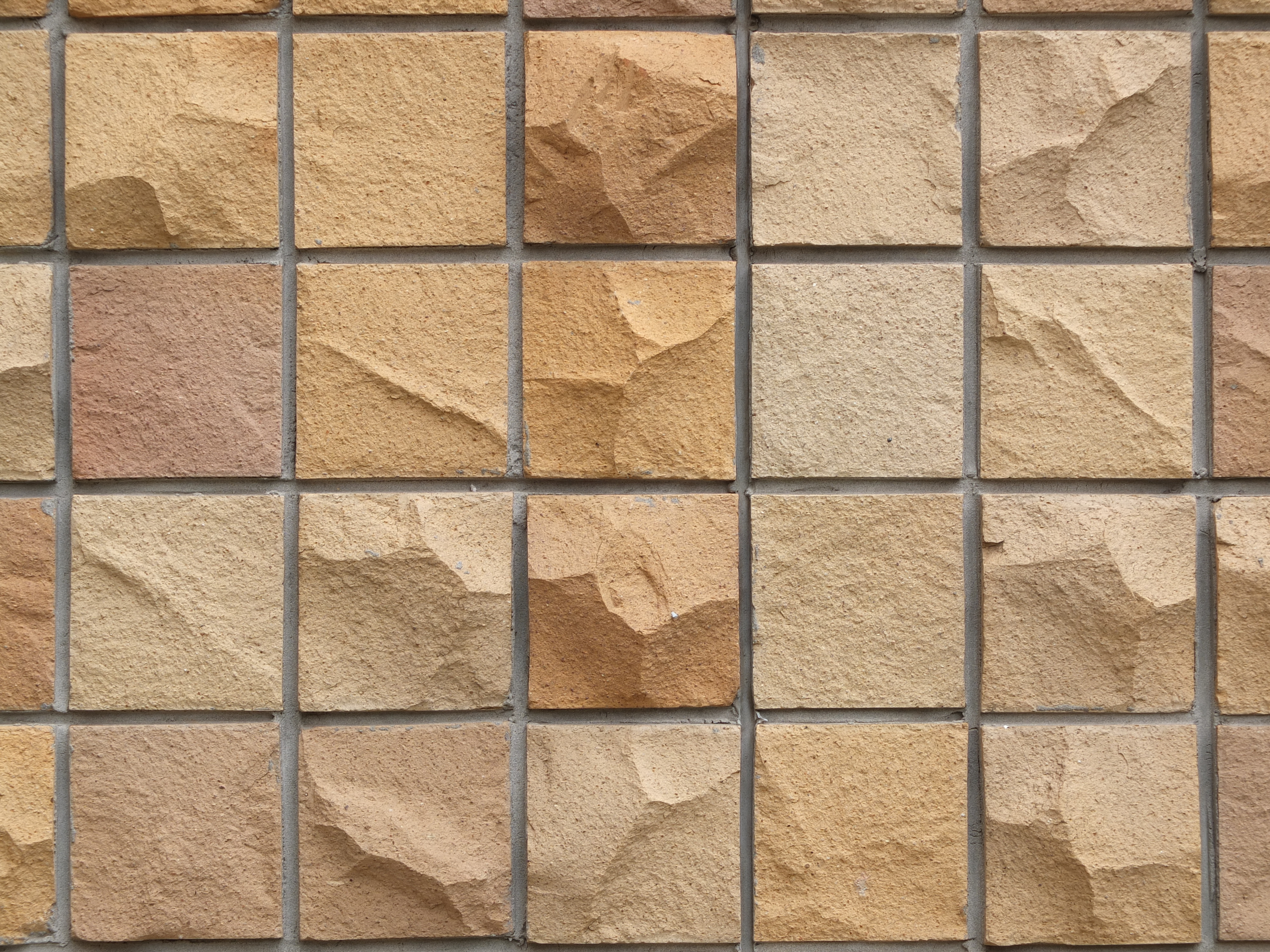 <b>望遠端 / F5.6 / FINEPIX X10 / 4.8MB / 4,000×3,000 / 1/120秒 / 0.0EV / ISO100 / WB:オート / 28.4mm</b>