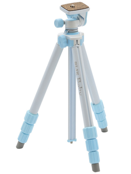 <b>ライトブルー</b>