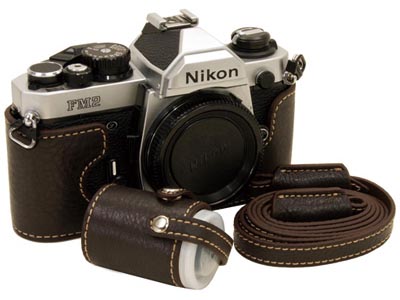 <b>Nikon FM2用本革速写ケースwithストラップ（ダークブラウン）</b>