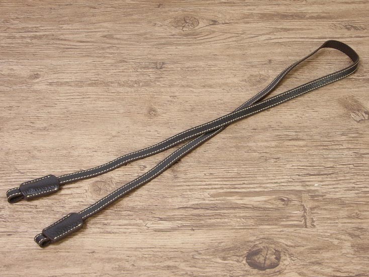 <b>ストラップ</b>