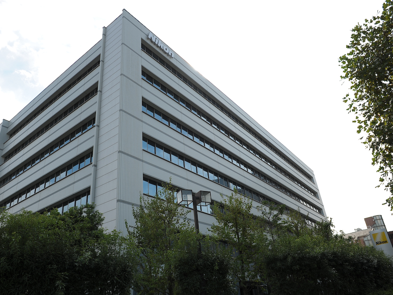 <b>インタビューを行なったニコン大井ウエストビル（東京都品川区）。開発の拠点で、ニコン大井製作所に隣接する</b>