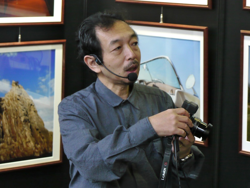 <b>写真家の森脇章彦氏による特徴紹介も行なわれた</b>