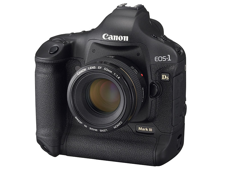 <b>EOS-1Ds Mark III（2007年11月発売）</b>