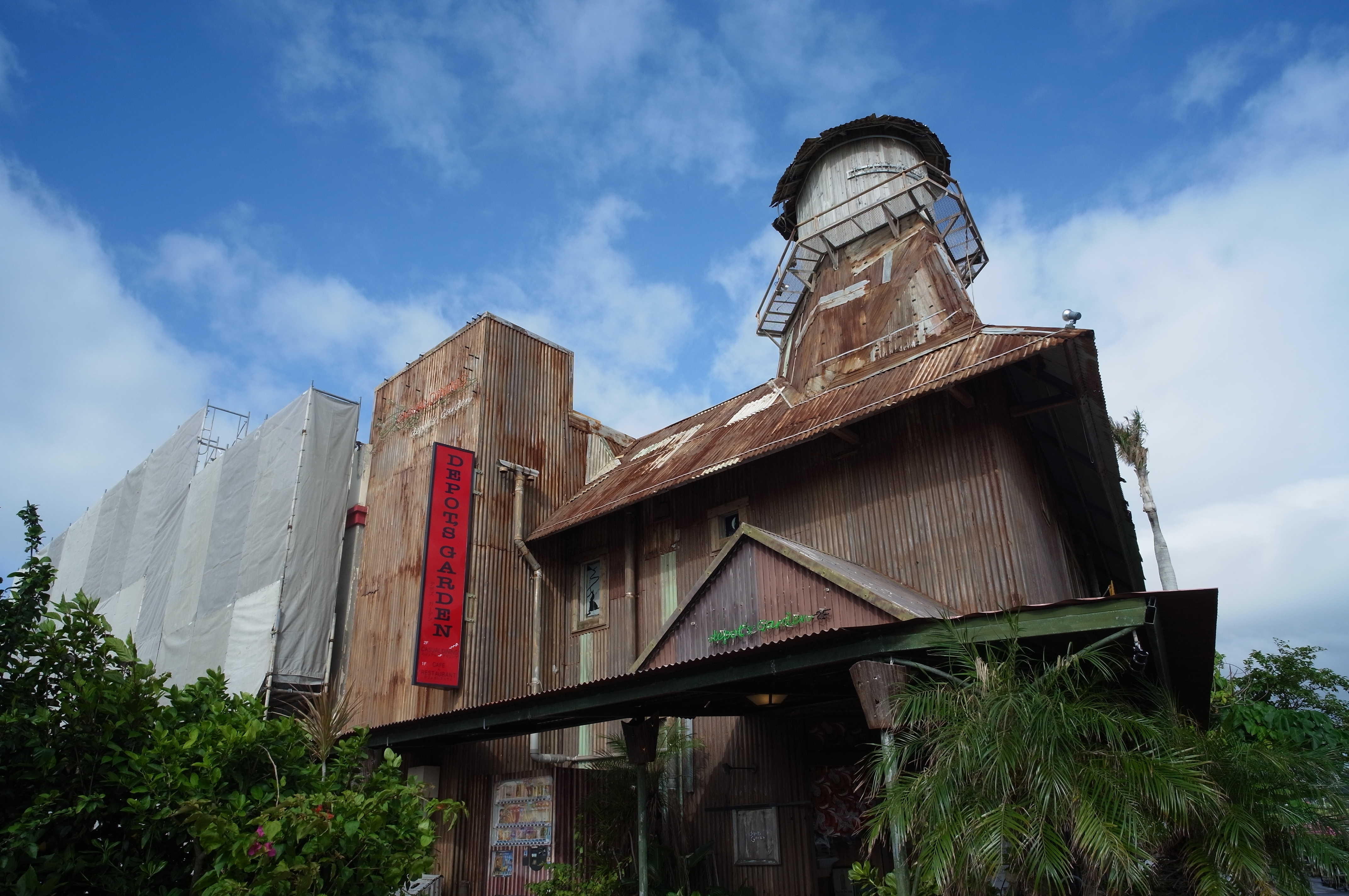 <b>GXR MOUNT A12 / SUPER WIDE-HELIAR 15mm F4.5 / 約4.3MB / 4,288×2,848 / 1/620秒 / F5.6 / 0.0EV / ISO200 / WB:屋外</b>