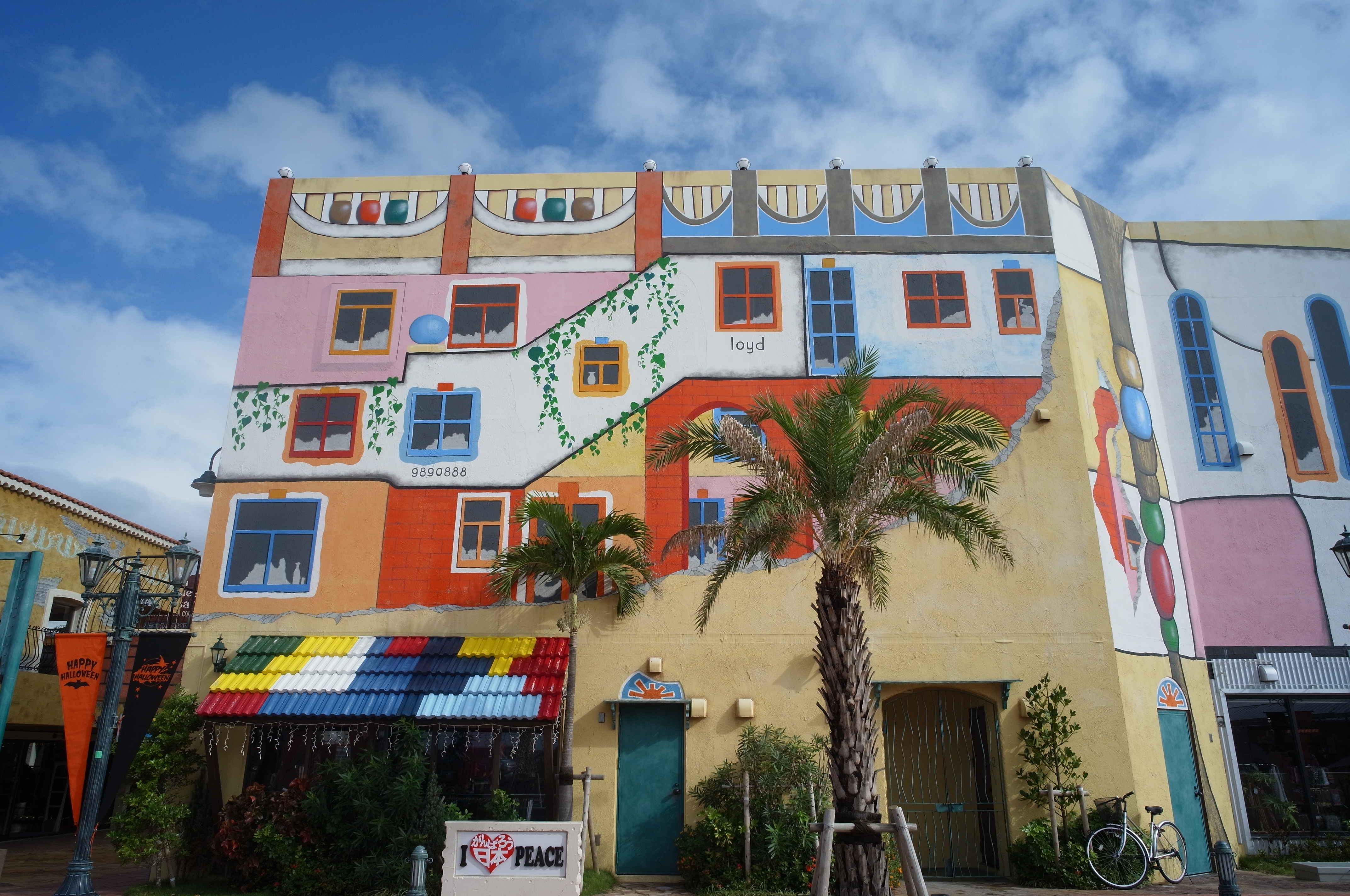 <b>GXR MOUNT A12 / SUPER WIDE-HELIAR 15mm F4.5 / 約4.4MB / 4,288×2,848 / 1/870秒 / F5.6 / 0.0EV / ISO200 / WB:屋外</b>