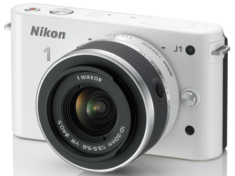 <b>Nikon 1 J1</b>