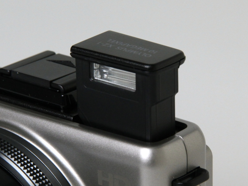 <b>ストロボをポップアップしたところ</b>