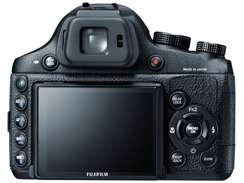 <b>FUJIFILM X-S1</b>