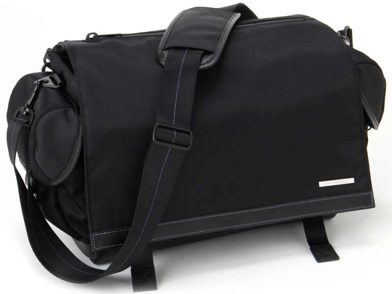 <b>AOC-CF1SHL-BKPU（インナーケースとステッチの色：パープル）</b>