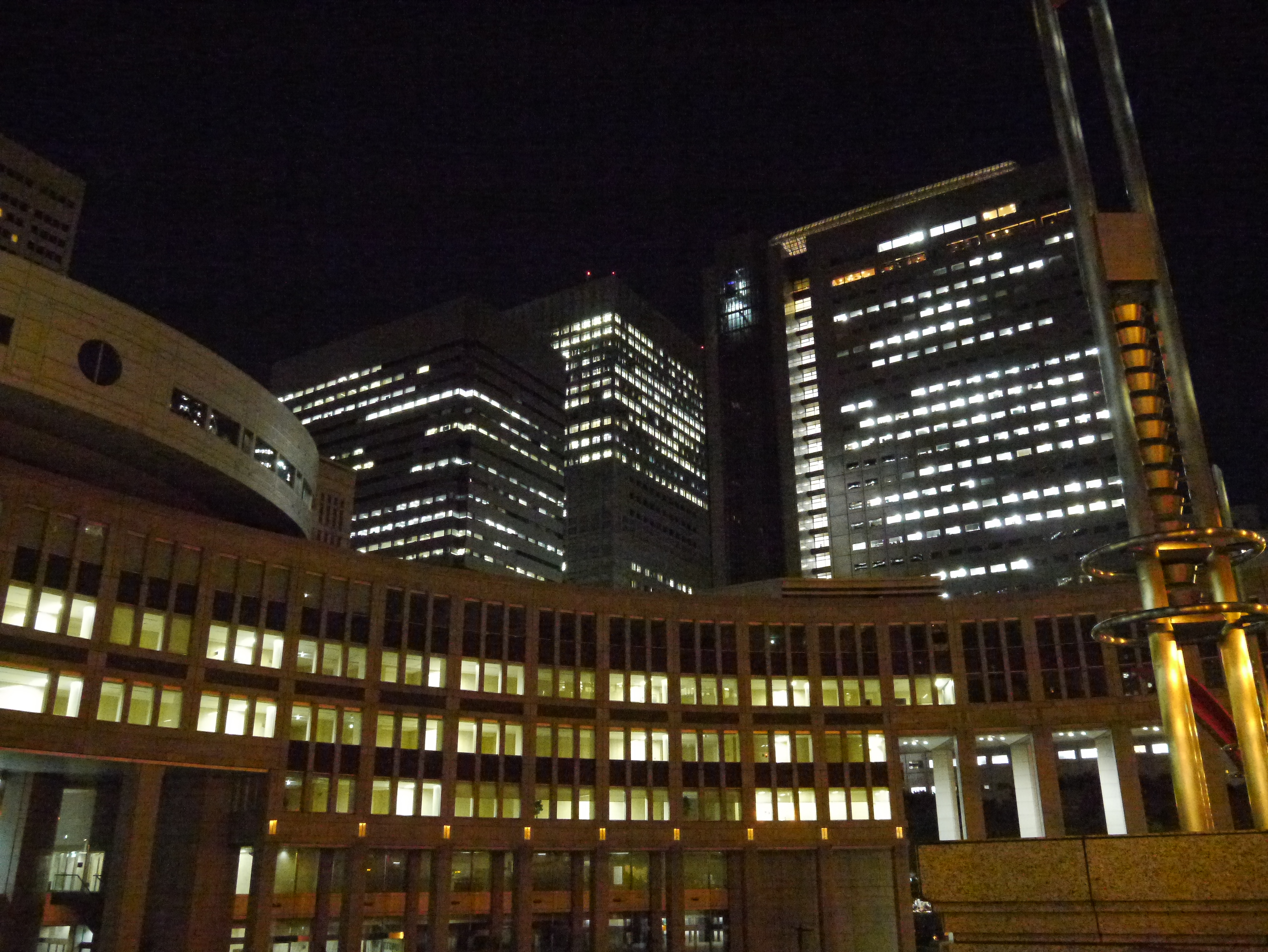 <b>ISO12800 / DMC-GX1 / LUMIX G X VARIO PZ 14-42mm F3.5-5.6 ASPH. POWER O.I.S. / 約7.9MB / 4,592×3,448 / 1/30秒 / F5 / 0.0EV / WB:オート / 14mm</b>