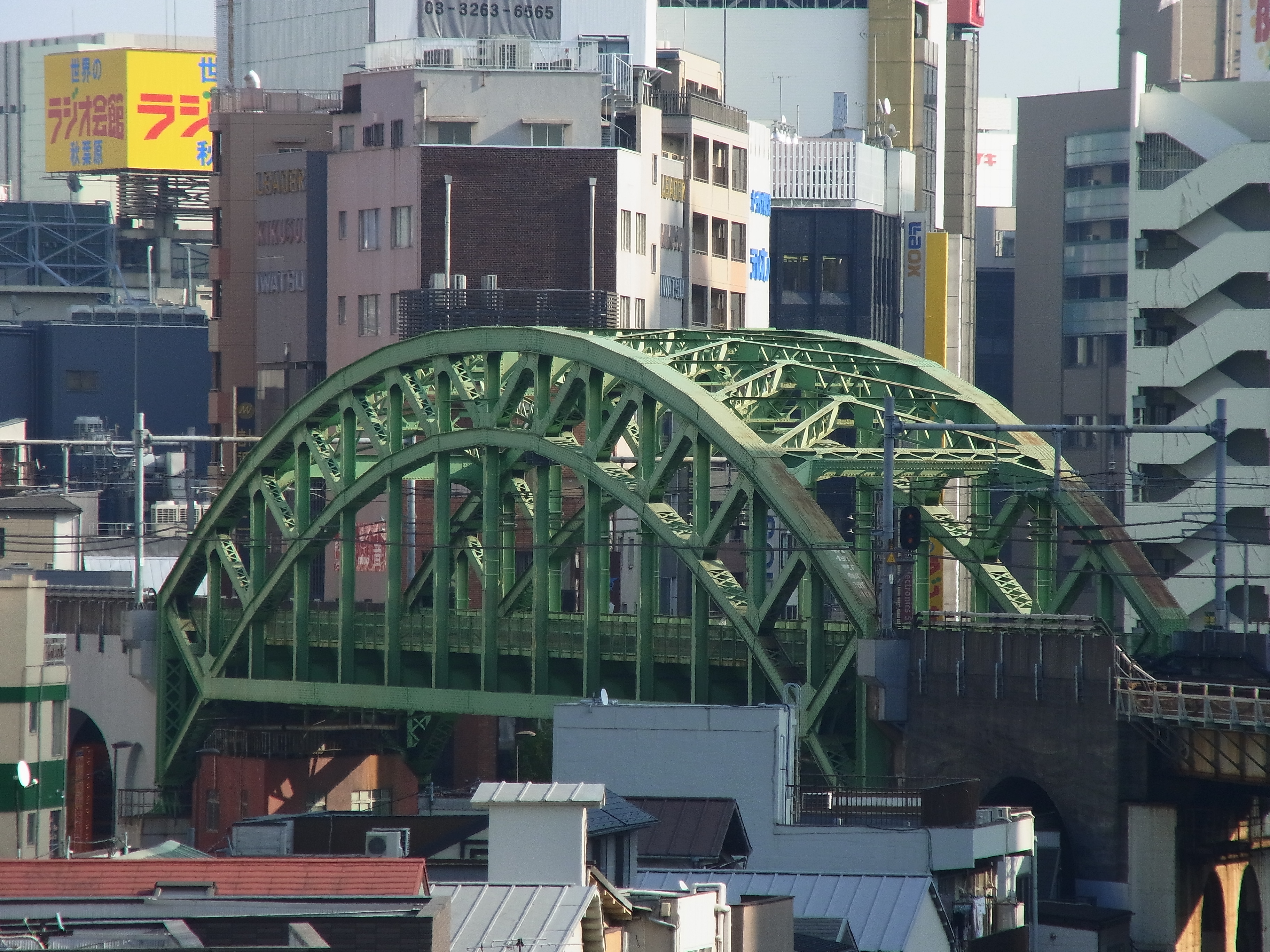 <b>超解像:強 / CX6 / 約4.0MB / 3,648×2,736 / 1/380秒 / F5.6 / 0.0EV / ISO100 / WB:オート / 52.5mm</b>