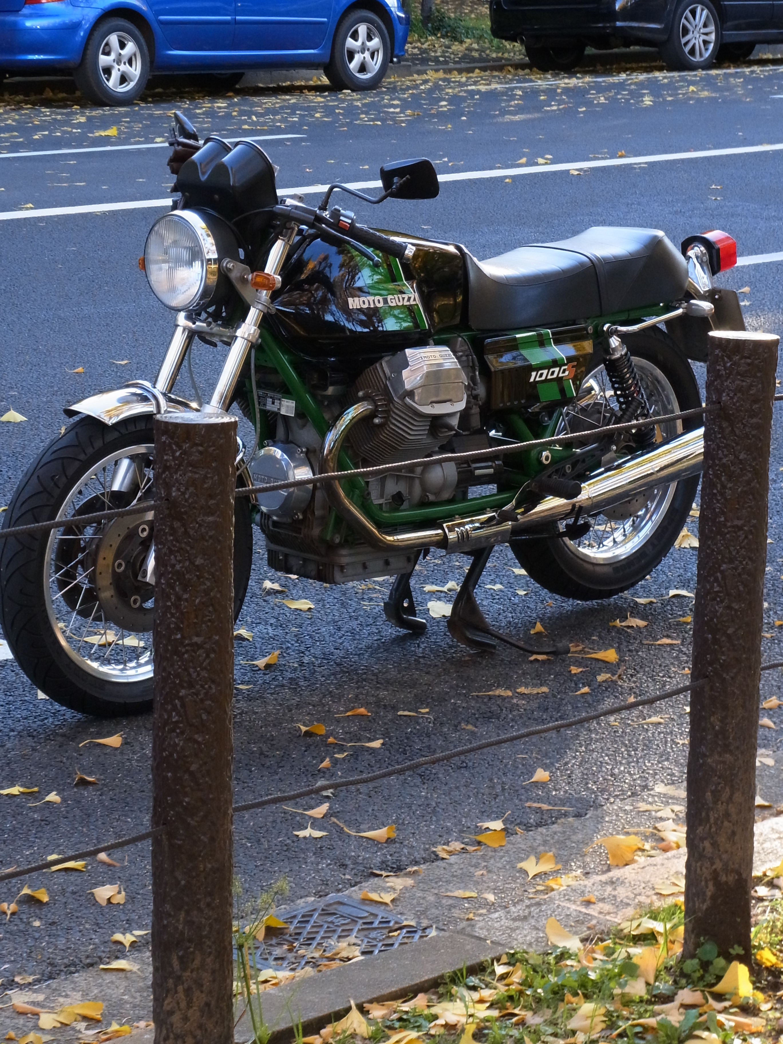 <b>CX6 / 約3.9MB / 2,736×3,648 / 1/133秒 / F4.9 / -0.3EV / ISO320 / WB:オート / 20.9mm</b>