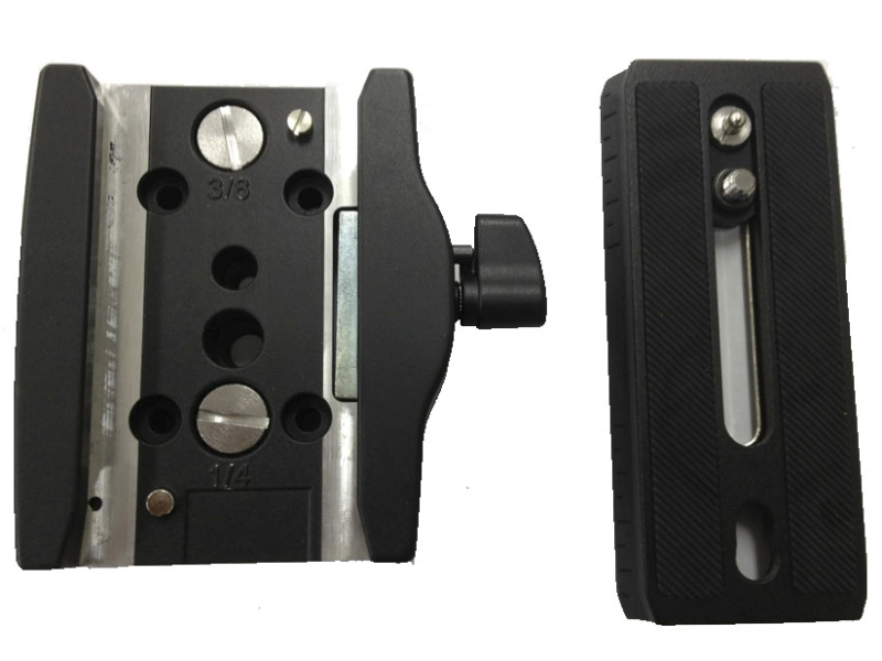 <b>カメラプラットフォーム（左）とスライドプレート（右）</b>