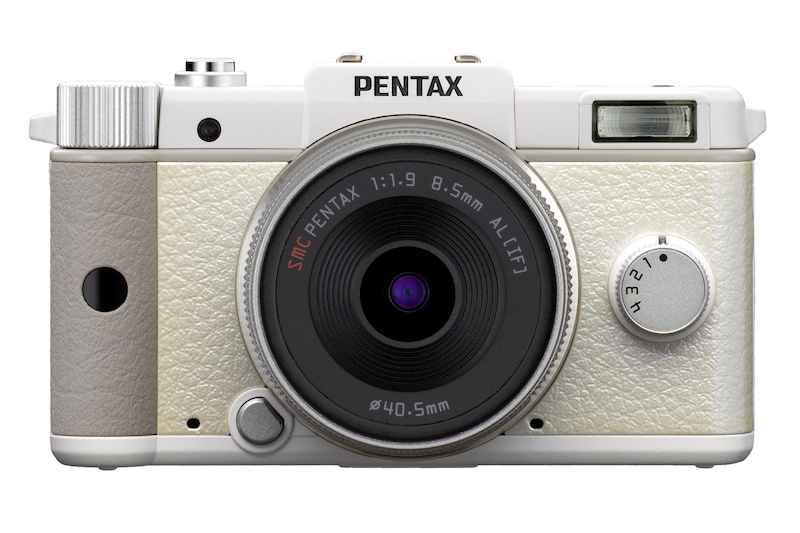 <b>PENTAX Q</b>